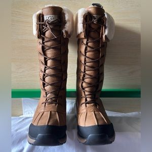 🔥🔥⛄️❄️Ugg w Adirondack boot tall III size 9  women new with box🔥🔥⛄️❄️